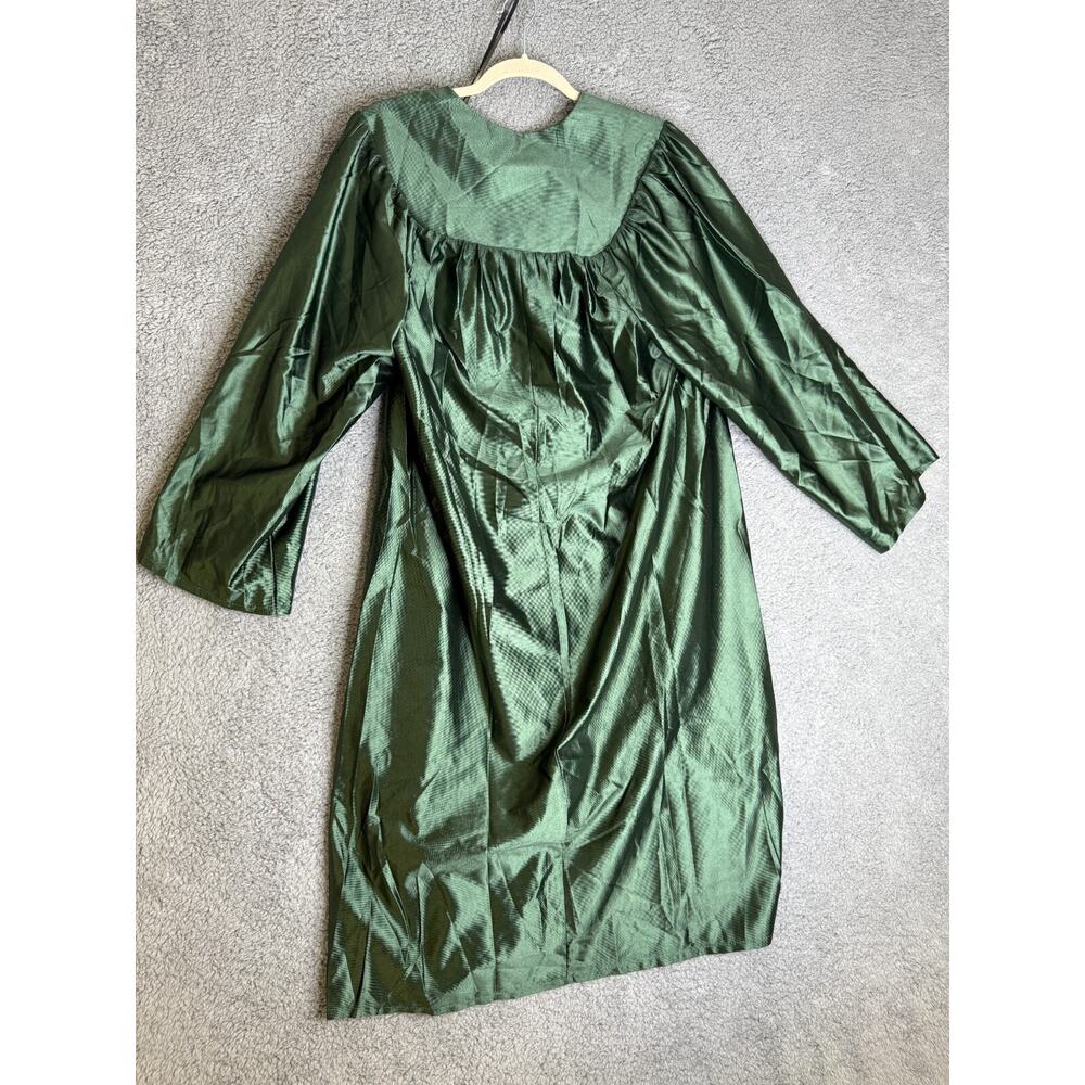 Oak Hall Green Graduation Gown 5'3 - 5'5